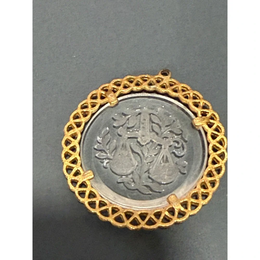 Vintage‎ Libra Zodiac Pendant Unisex Gold Tone Intaglio Reverse Carved Glass